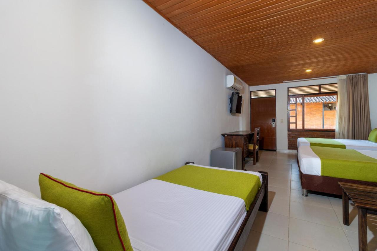 Hotel Campestre La Potra Apiay Eksteriør bilde
