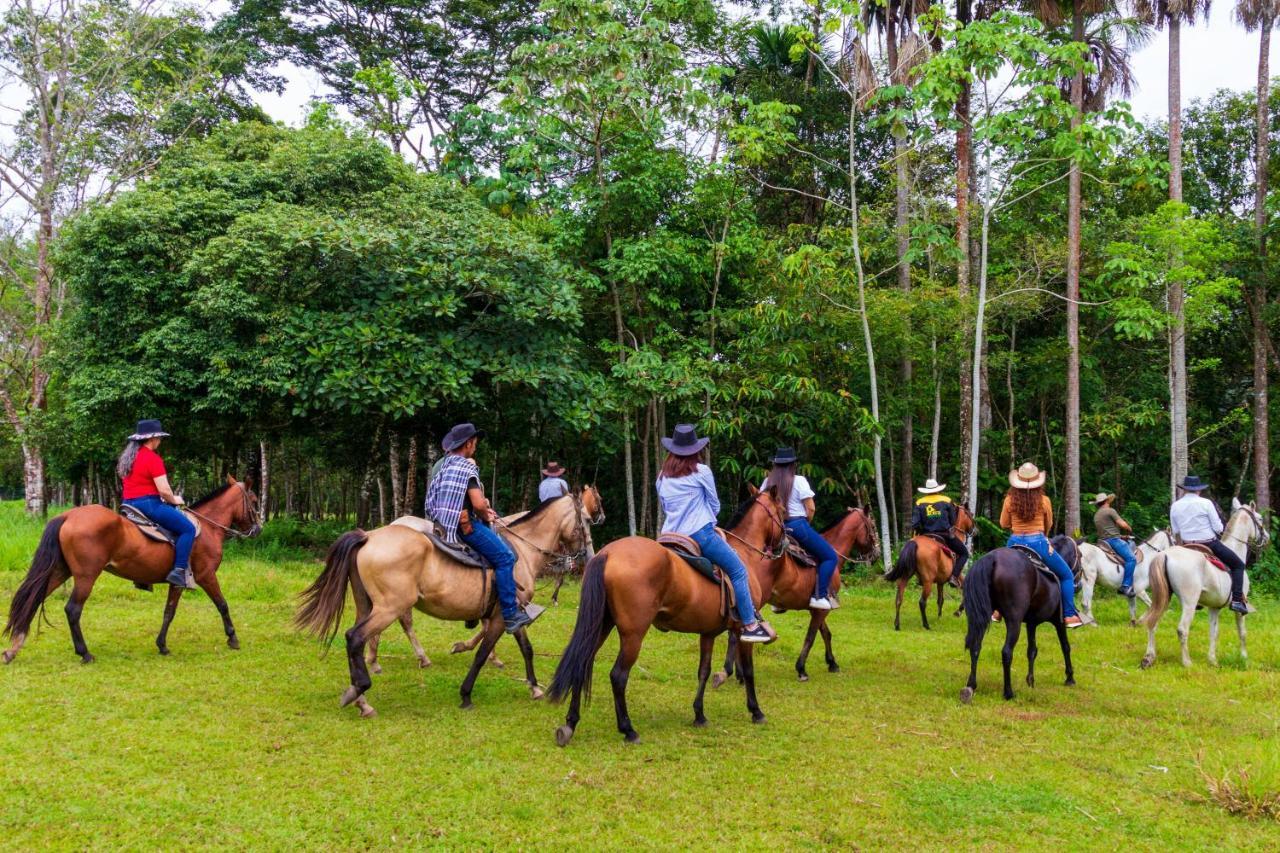 Hotel Campestre La Potra Apiay Eksteriør bilde